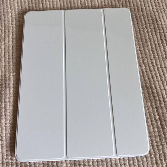 Apple Smart Folio Genuine OEM (for 12.9-inch iPad Pro - 3rd Generation) - White - Picture 2 of 9